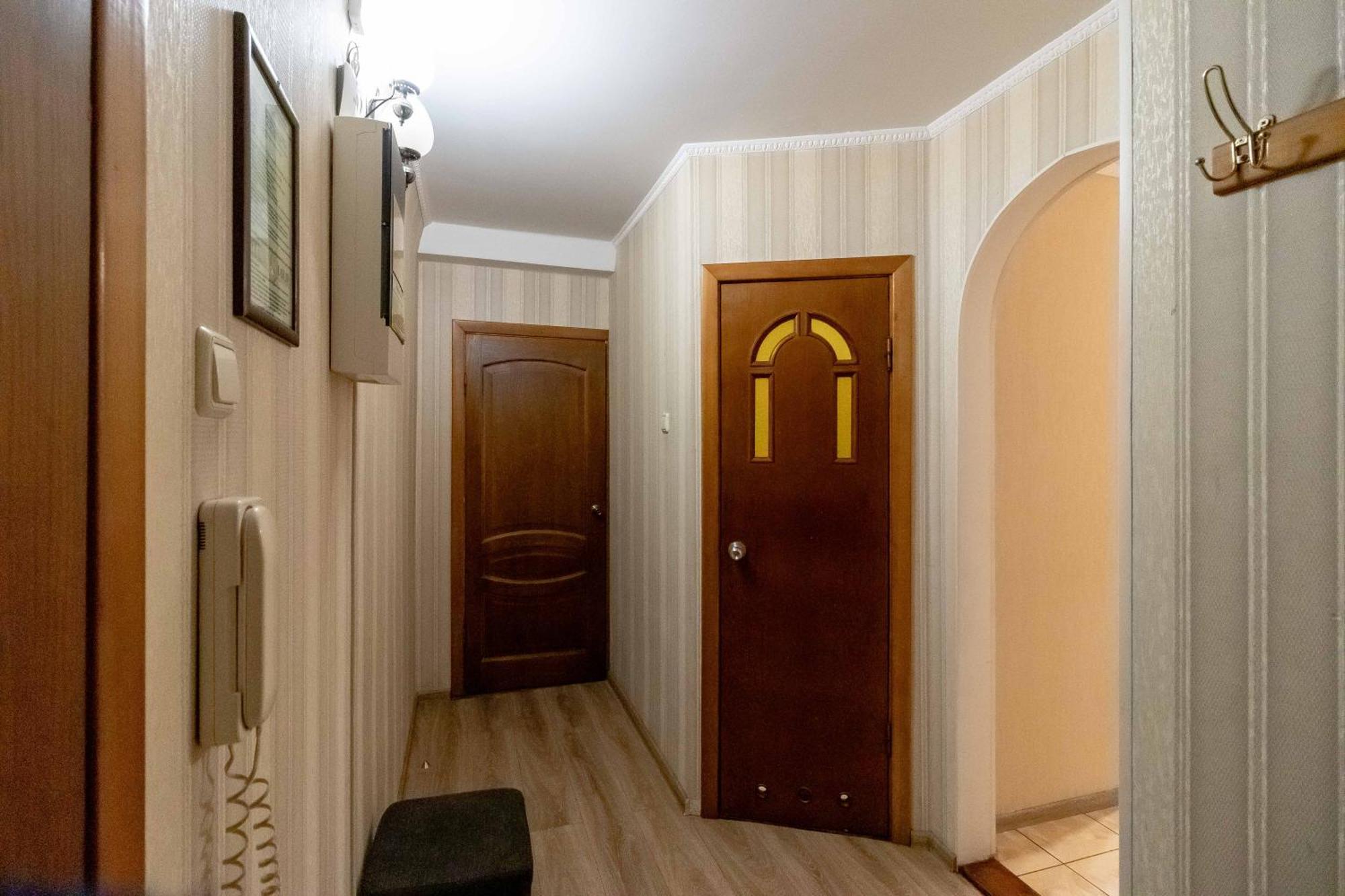 Kvartirkoff Na Volodymyra Ivasiuka 19A Kiev Ngoại thất bức ảnh